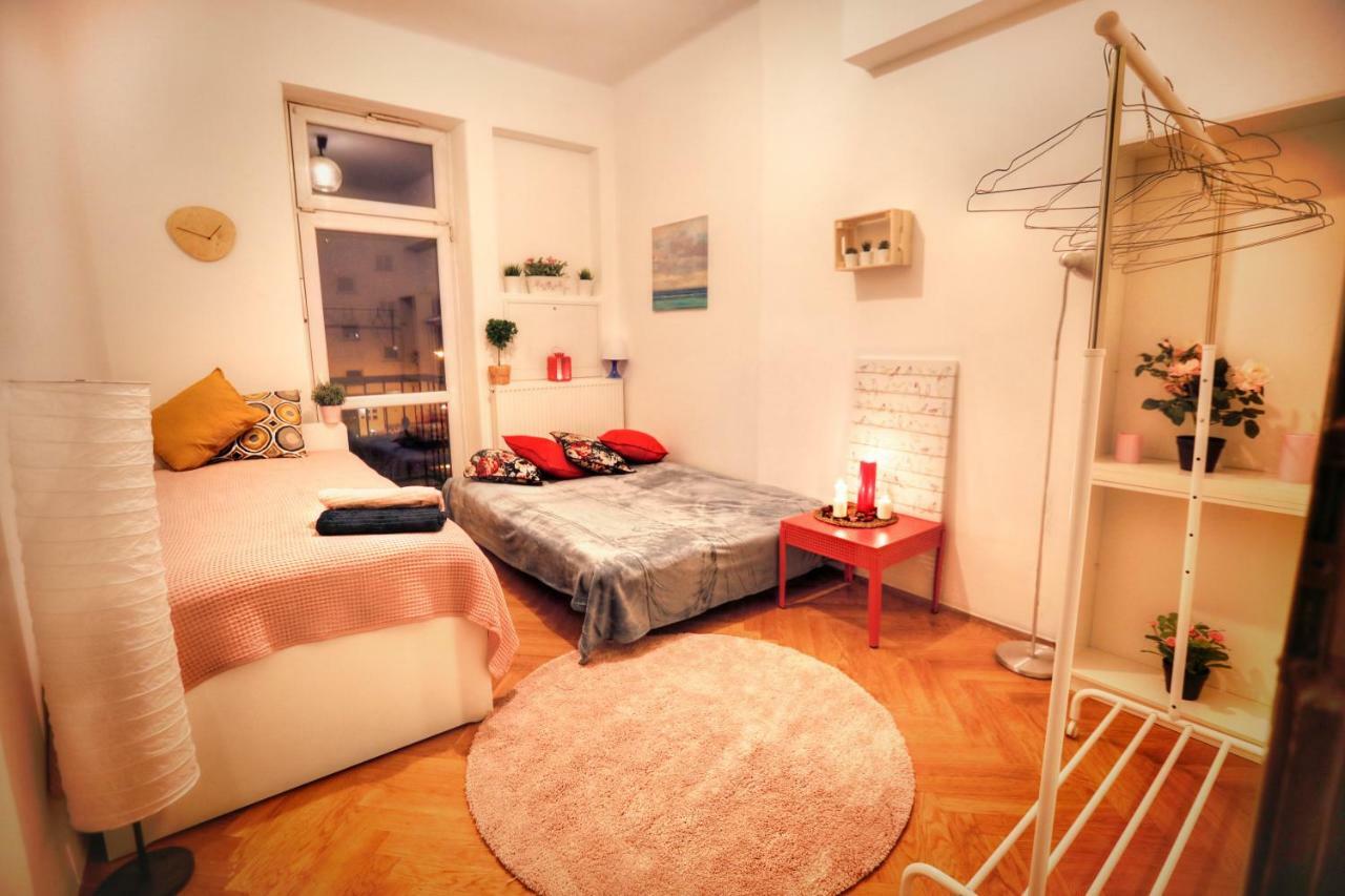 Big&Bright- Golden Apartments- Old Town Krasków Εξωτερικό φωτογραφία