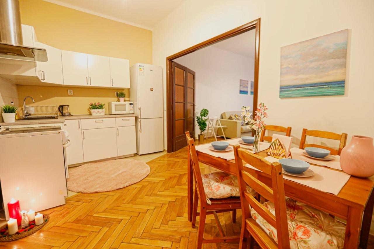 Big&Bright- Golden Apartments- Old Town Krasków Εξωτερικό φωτογραφία