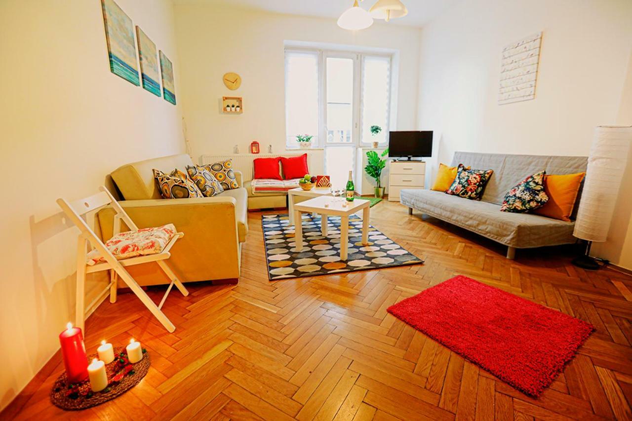 Big&Bright- Golden Apartments- Old Town Krasków Εξωτερικό φωτογραφία