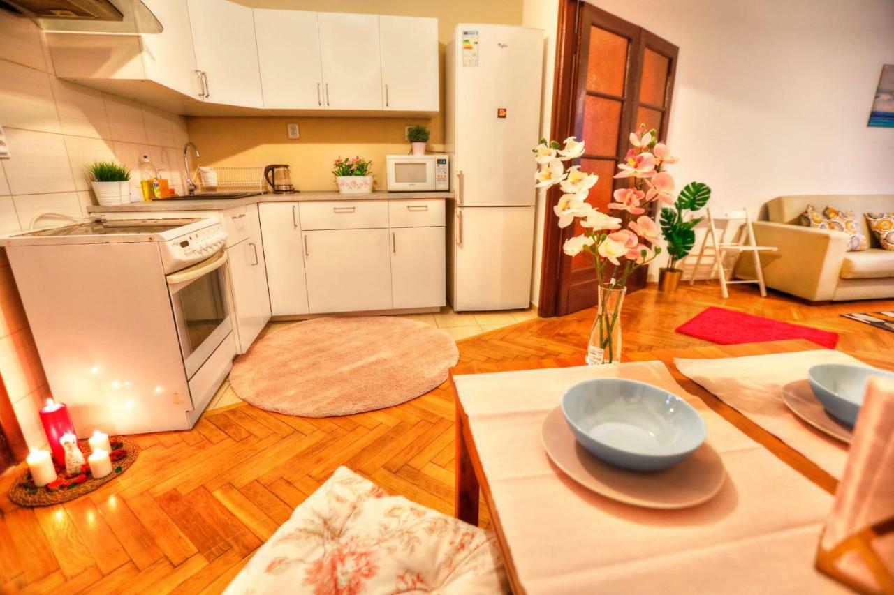 Big&Bright- Golden Apartments- Old Town Krasków Εξωτερικό φωτογραφία