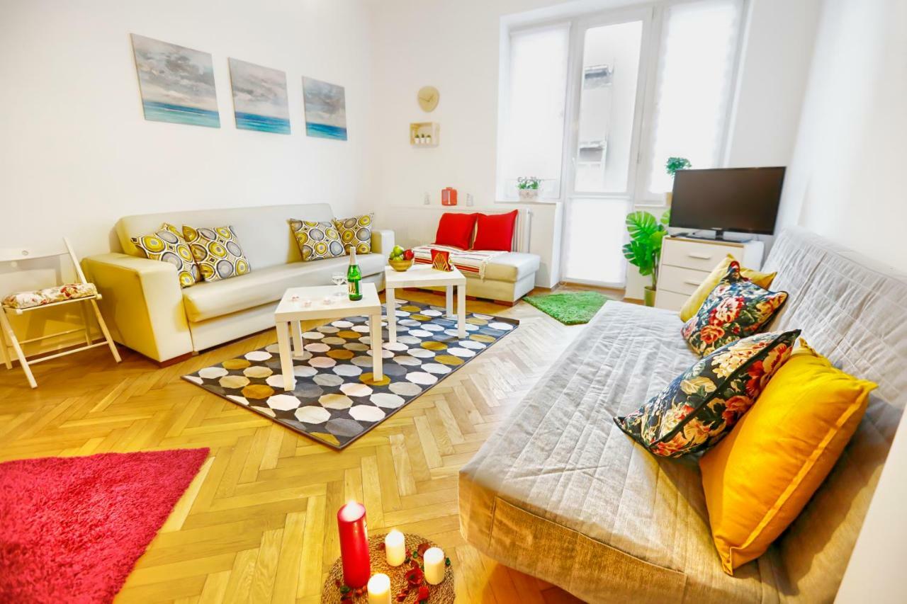 Big&Bright- Golden Apartments- Old Town Krasków Εξωτερικό φωτογραφία